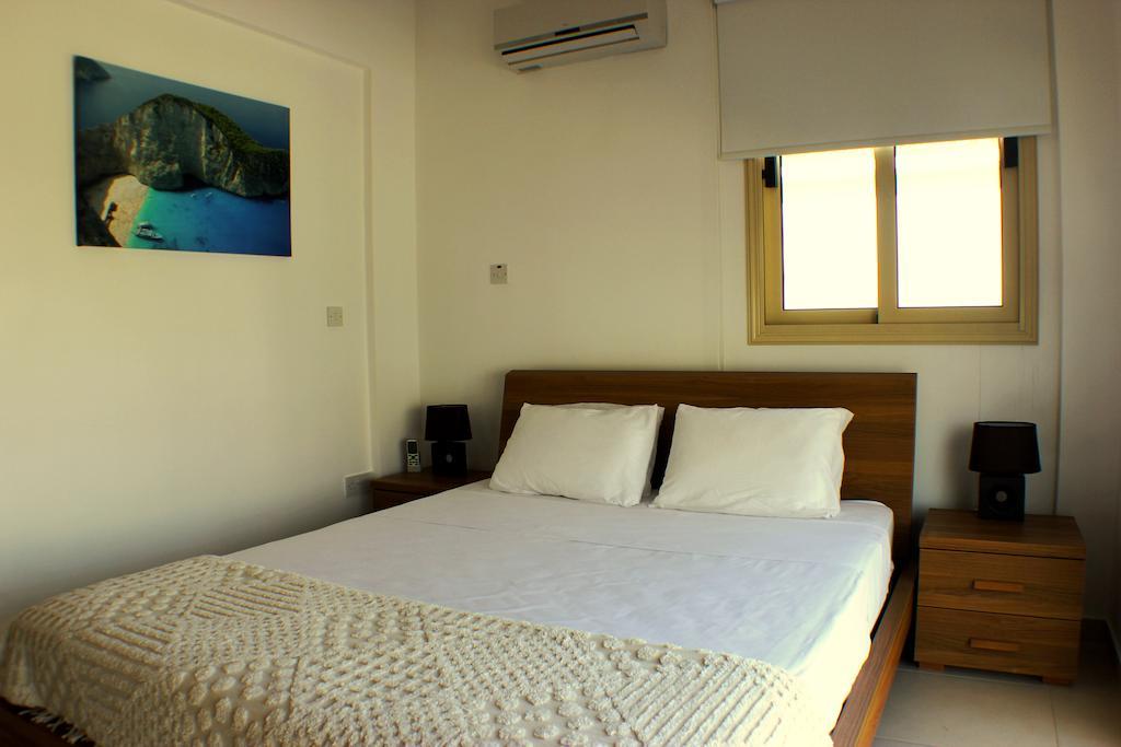 פרוטאראס Palm Tree Villas חדר תמונה