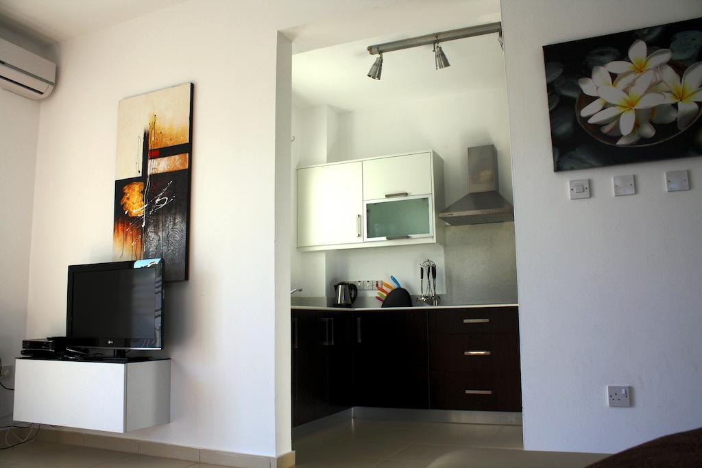 פרוטאראס Palm Tree Villas חדר תמונה