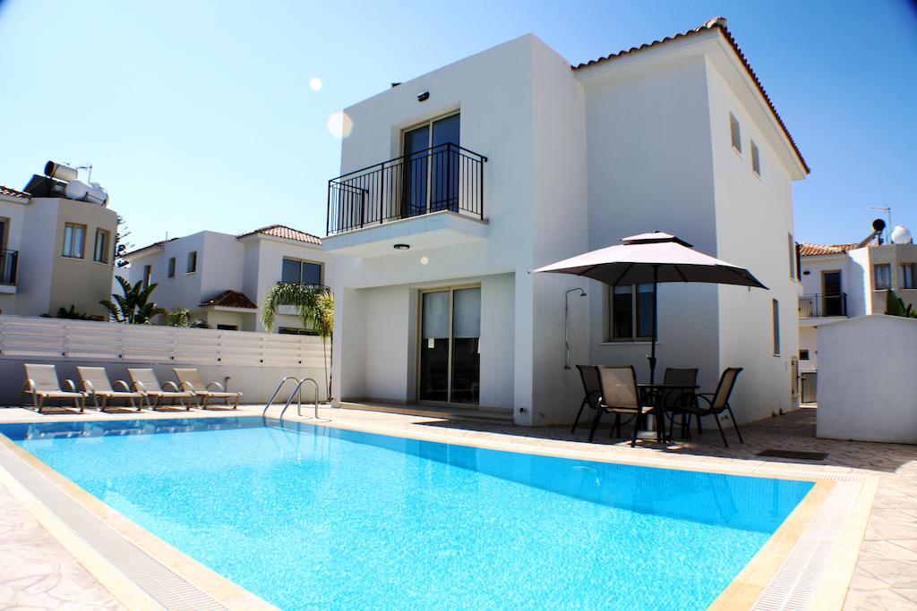 פרוטאראס Palm Tree Villas מראה חיצוני תמונה